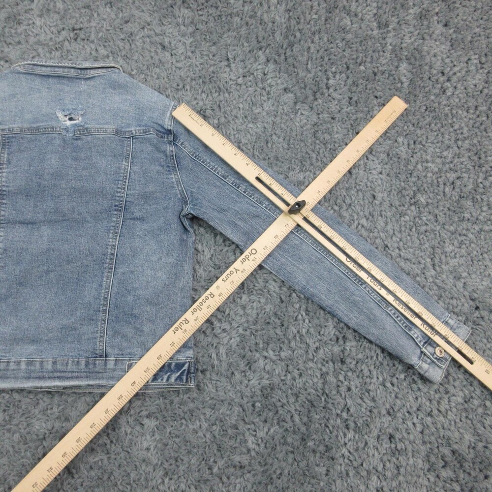 Legend Premium Denim Jacket Womens Small Light Wash Distressed NWT - Picture 14 of 16